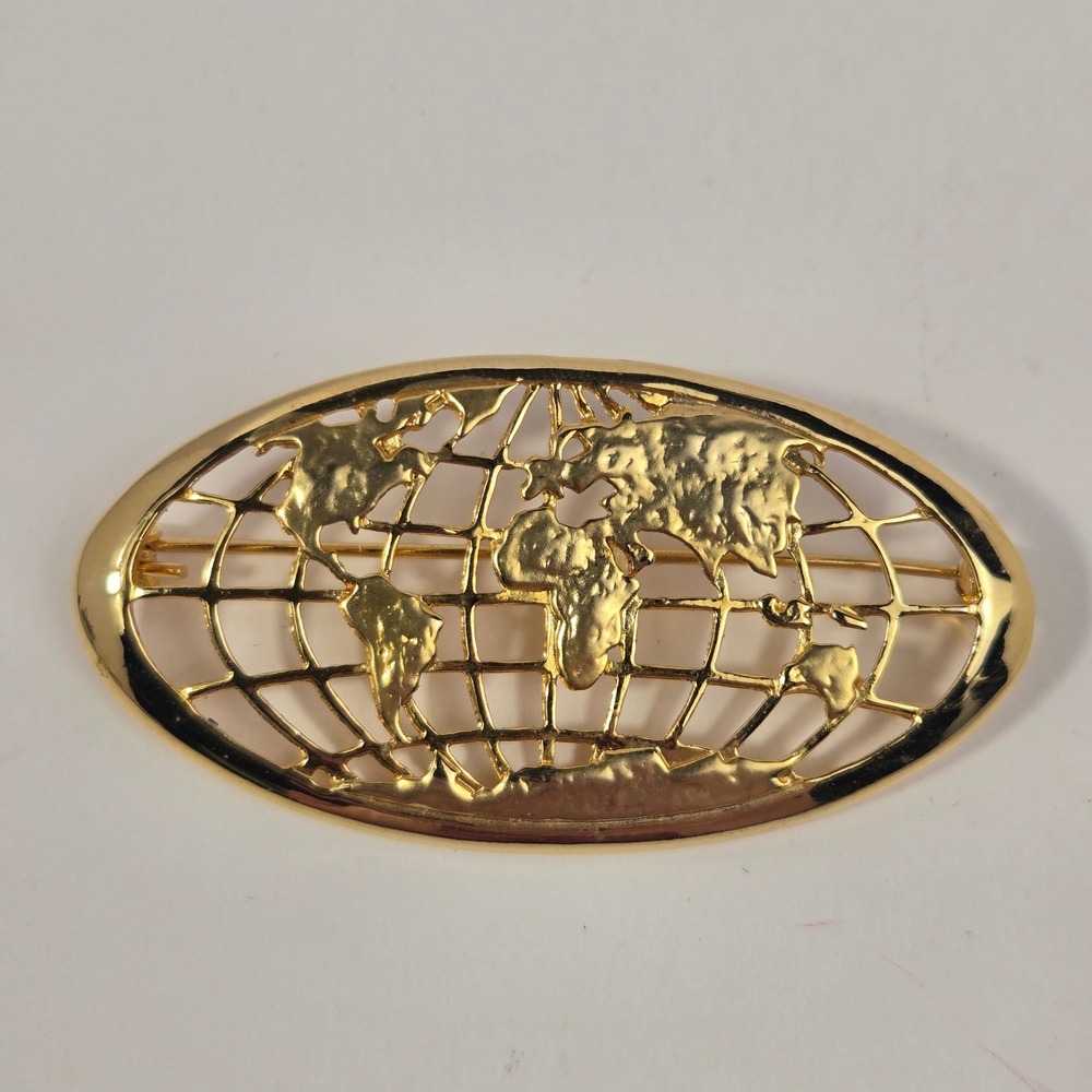 Vintage Gold Tone World Globe Map Oval Brooch Travel Theme Pin